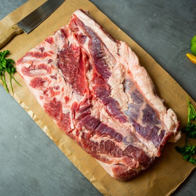 Свинина ребрышки мясные 900 г - купить в Сюмси